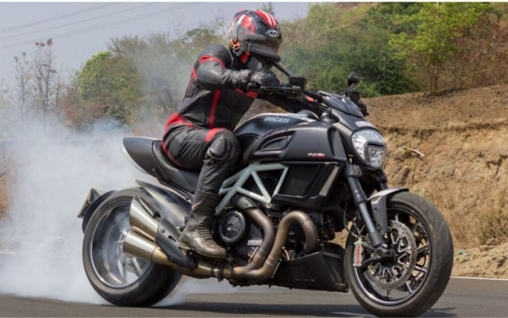 Performance of Ducati Diavel