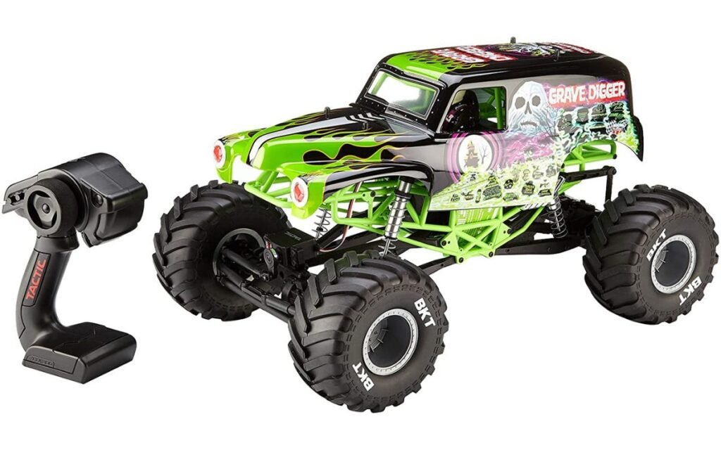 SMT10 Grave Digger 4WD Monster Truck