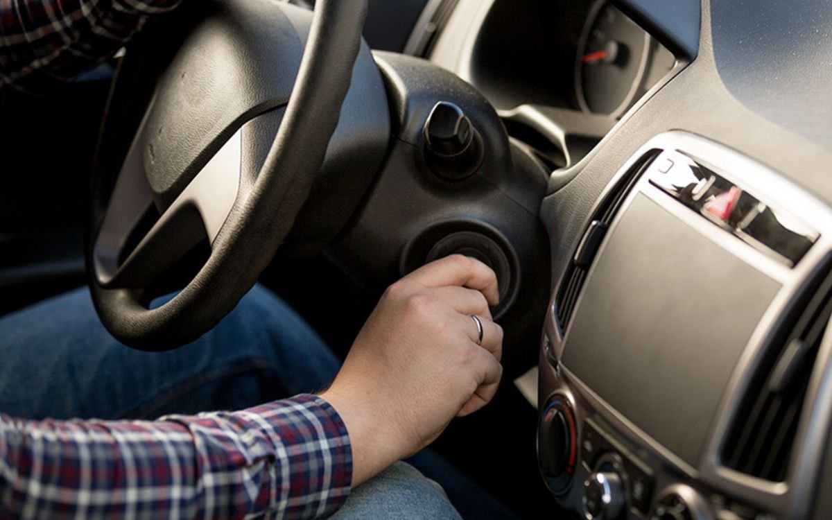 How To Unlock Steering Wheel Safely And Easily